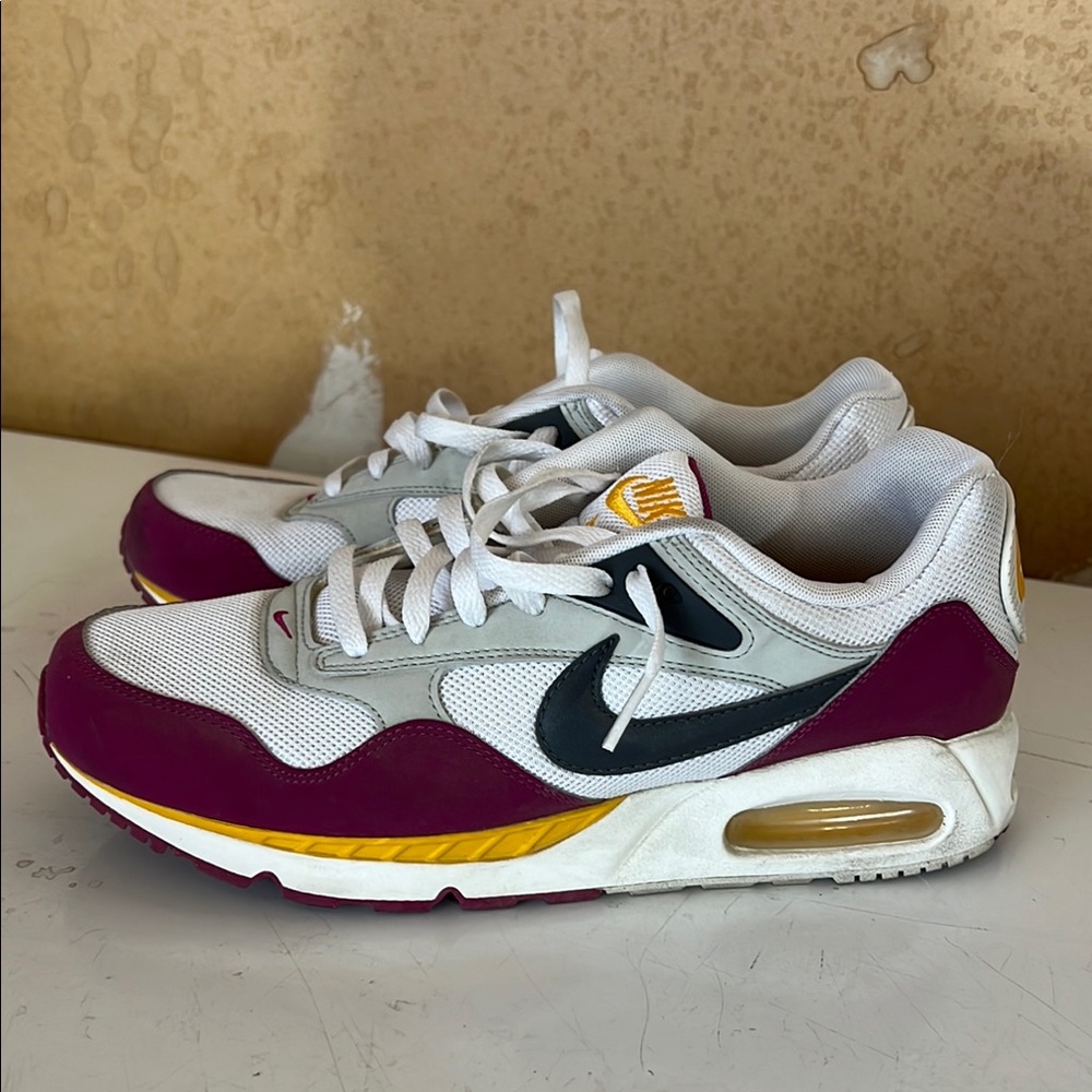 Nike Air Max Sneakers in White and Burgundy